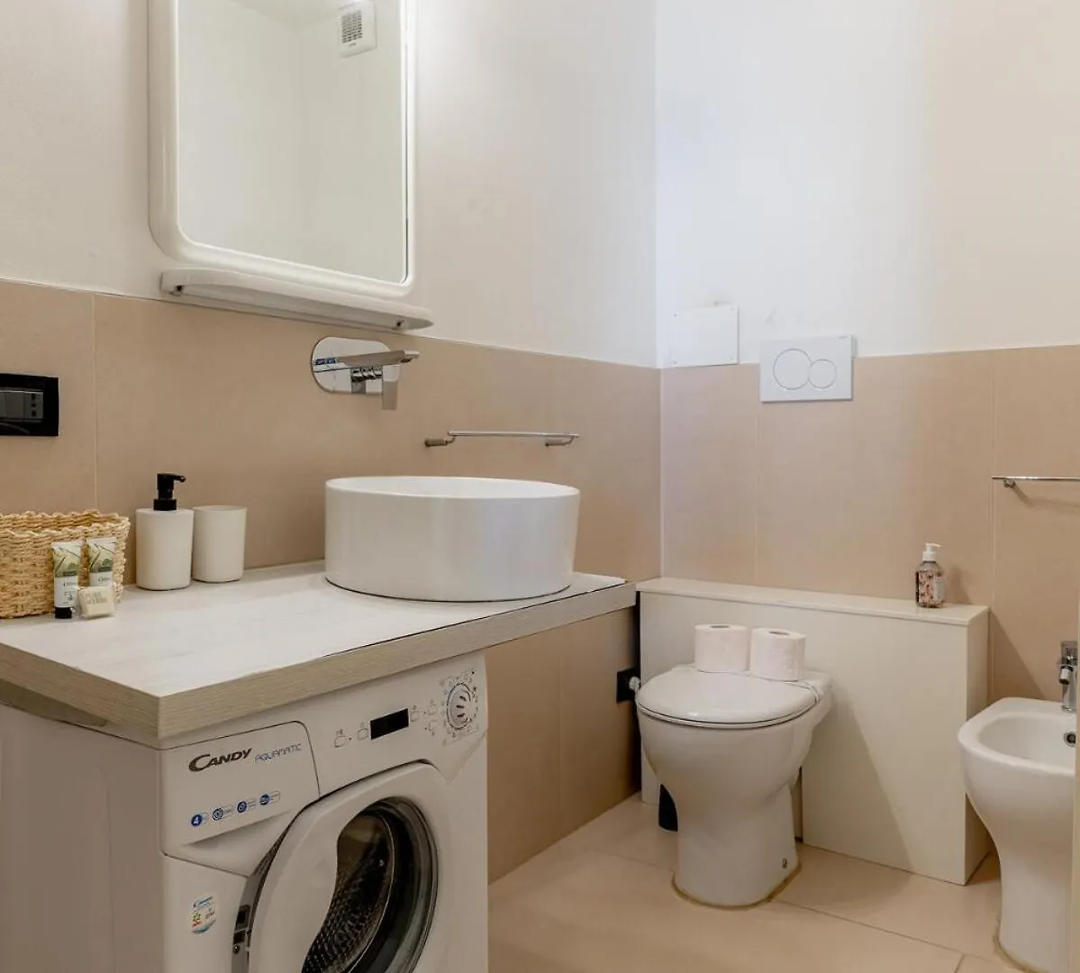 Porta Santa Maria - Comfortable Apartment Lucca Italia